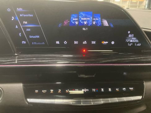 Used 2023 Cadillac Escalade ESV Sport w/ LPO, ONYX Package image 20