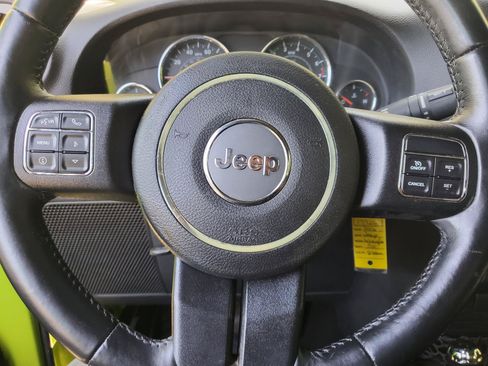 Used 2016 Jeep Wrangler Unlimited Sport w/ Connectivity Group AWD/4WD image 20