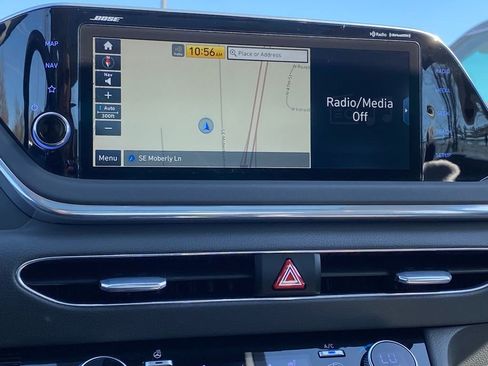 Used 2020 Hyundai Sonata Limited image 16