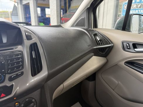 Used 2016 Ford Transit Connect XLT FWD image 19