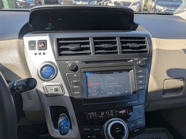 Used 2014 Toyota Prius V Three FWD image 34