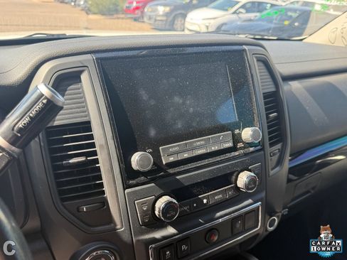 Used 2024 Nissan Titan SV w/ SV Convenience Package AWD/4WD image 19