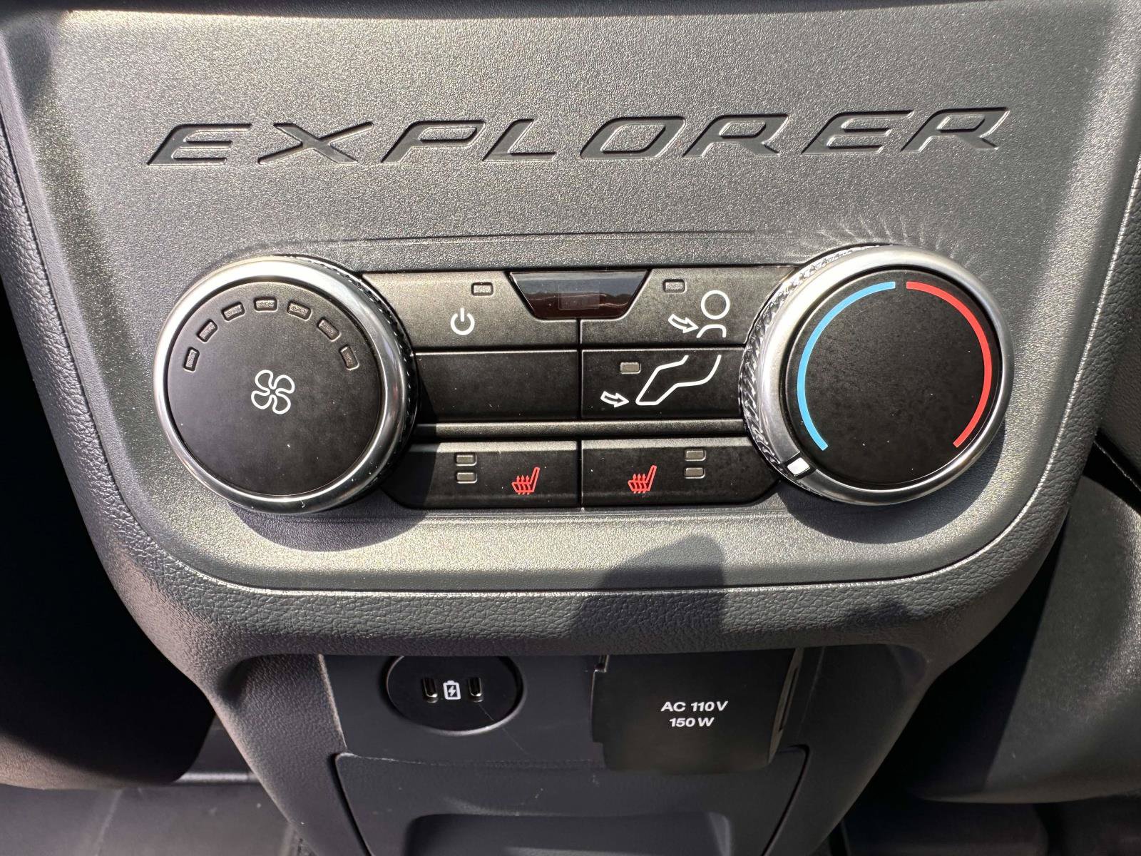 Used 2026 Ford Explorer ST w/ Sun And Sound Package AWD/4WD image 18