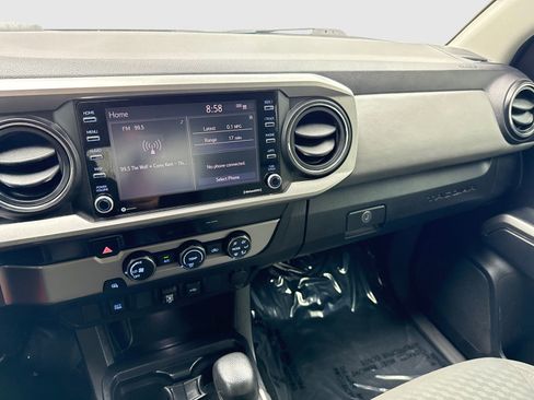 Used 2020 Toyota Tacoma SR5 RWD image 24