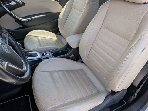 Used 2017 Buick Cascada Premium FWD image 30