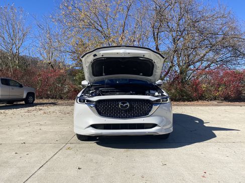 New 2025 MAZDA CX-5 Signature image 32