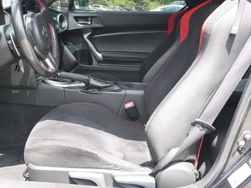 Used 2013 Scion FR-S RWD image 18