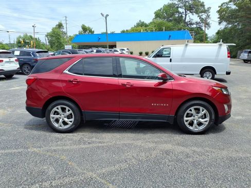 Used 2019 Chevrolet Equinox LT FWD image 2