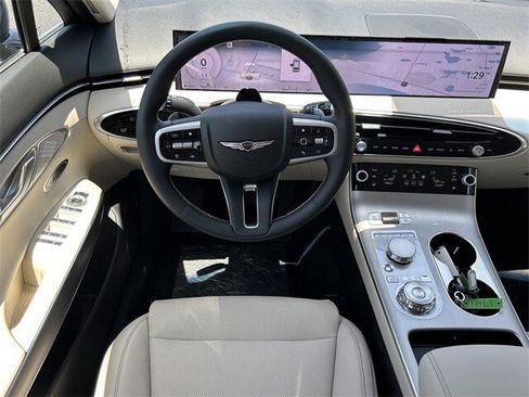 New 2026 Genesis GV70 2.5T Select image 10