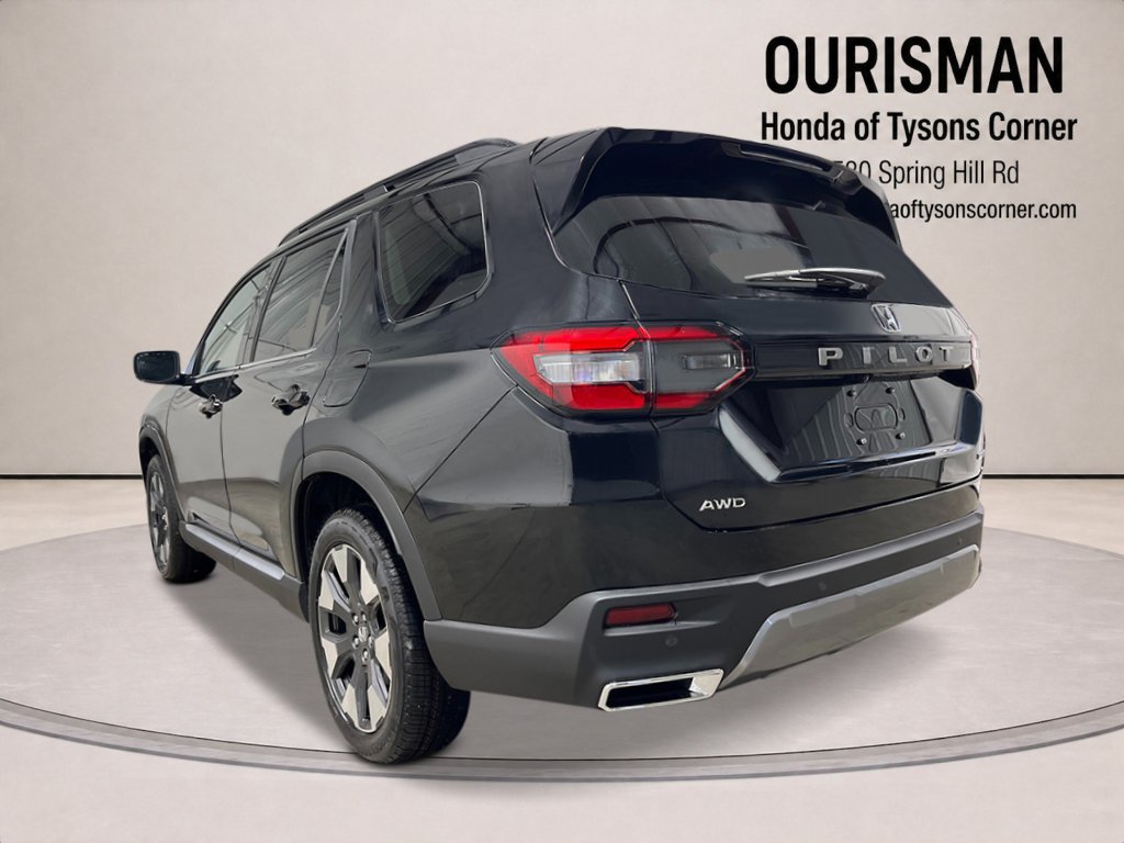 New 2026 Honda Pilot Touring image 5