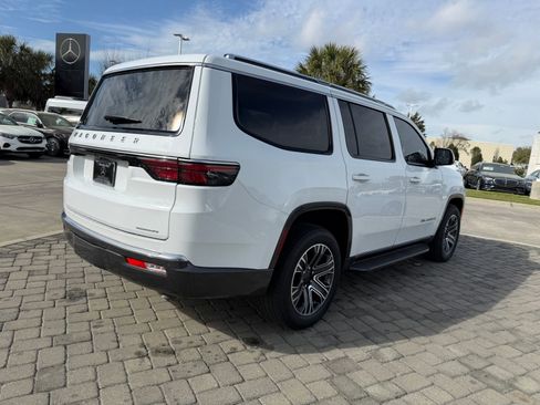 Used 2022 Jeep Wagoneer Series I w/ Premium Group I image 9