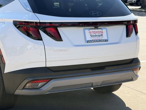 Used 2025 Hyundai Tucson SEL FWD image 6