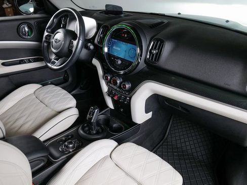 Used 2022 MINI Cooper Countryman S w/ Convenience Package image 10