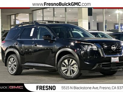 Used 2022 Nissan Pathfinder SV