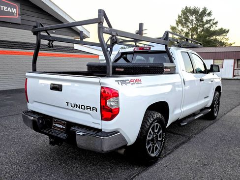 Used 2017 Toyota Tundra SR5 w/ TRD Off Road Package AWD/4WD image 5
