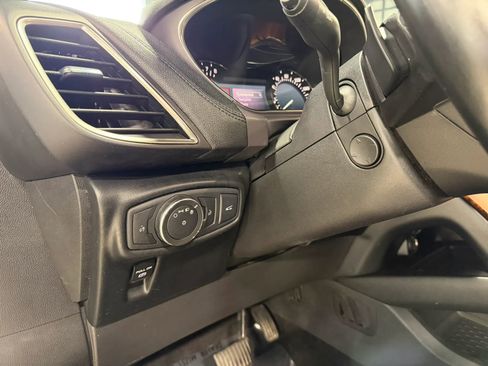 Used 2016 Lincoln MKX Reserve w/ Technology Package AWD/4WD image 18