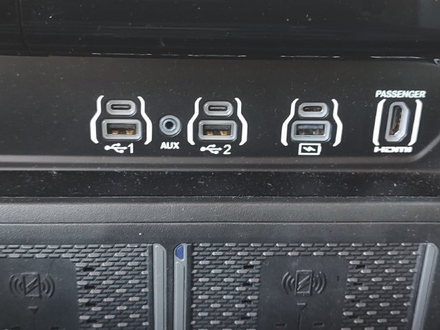 Used 2026 RAM 2500 Limited AWD/4WD image 17