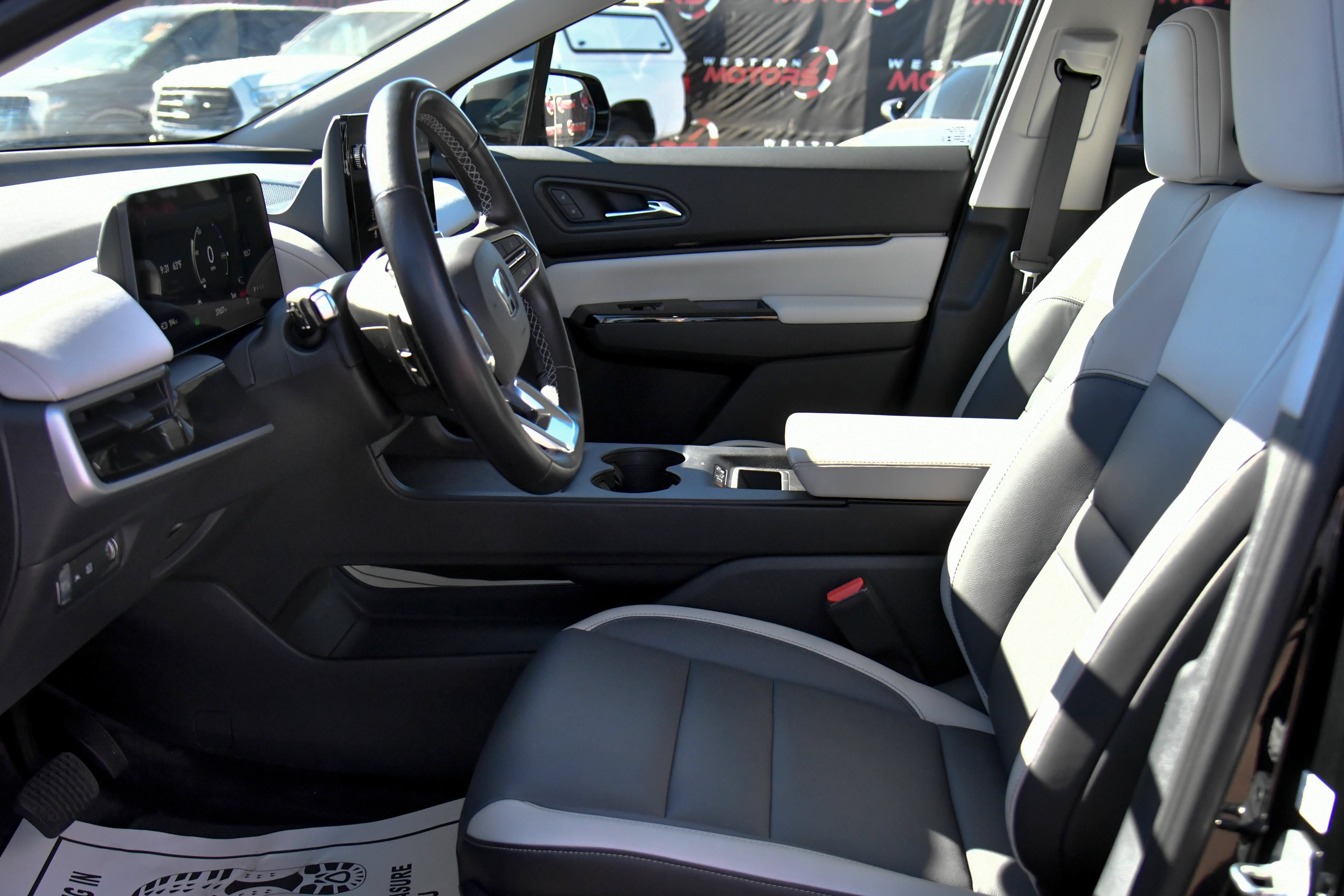Used 2025 Honda Prologue Touring image 18