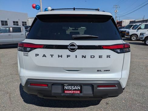 New 2026 Nissan Pathfinder SL AWD/4WD image 5