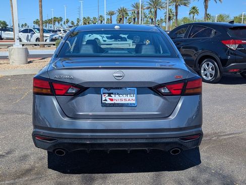 Certified 2025 Nissan Altima 2.5 SR FWD image 5