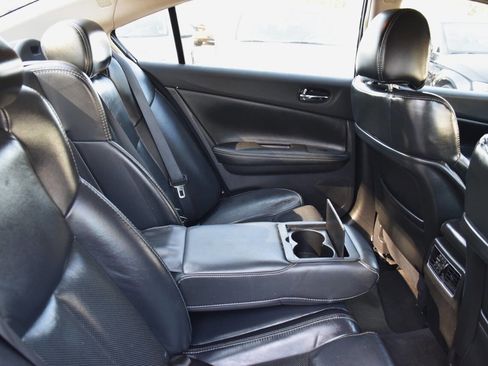 Used 2014 Nissan Maxima 3.5 SV w/ Sport Package FWD image 13