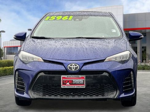Used 2018 Toyota Corolla SE w/ SE Premium Package image 10