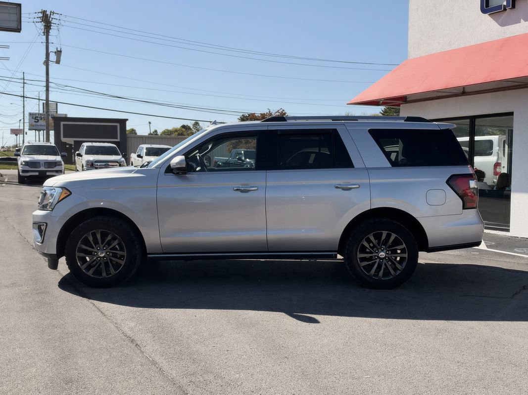 Used 2019 Ford Expedition Limited w/ Driver Assistance Package RWD image 3