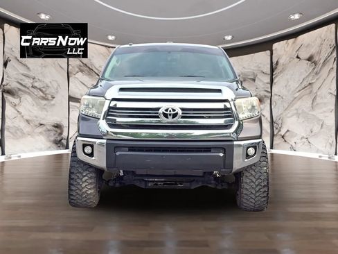 Used 2016 Toyota Tundra SR5 w/ SR5 Upgrade Package RWD image 2