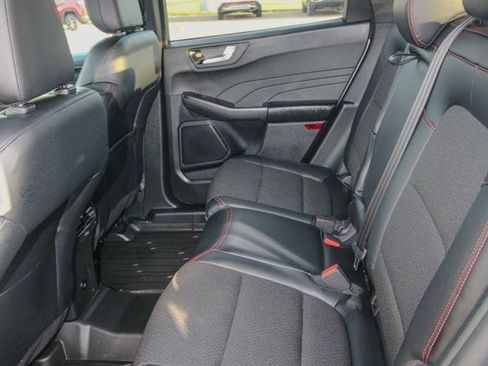 Used 2025 Ford Escape ST-Line Select AWD/4WD image 8