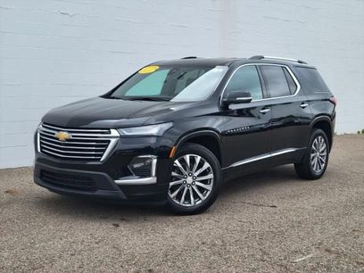 Used 2023 Chevrolet Traverse Premier w/ LPO, Floor Liner Package