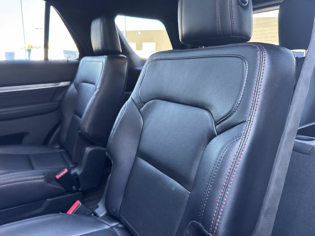 Used 2019 Ford Explorer Sport w/ Equipment Group 401A AWD/4WD image 16