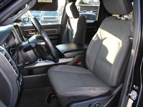 Used 2021 RAM 1500 Big Horn image 14