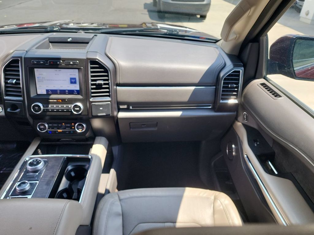 Used 2021 Ford Expedition Limited AWD/4WD image 29