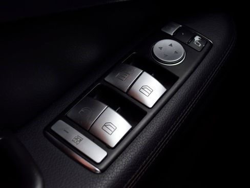 Used 2014 Mercedes-Benz E 350 Sedan w/ Premium 1 Package image 14