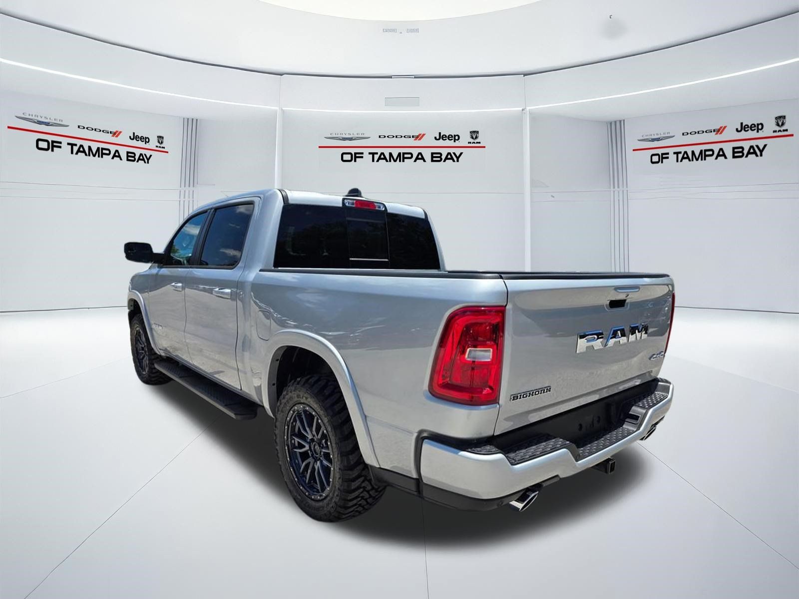 New 2026 RAM 1500 Big Horn AWD/4WD image 5