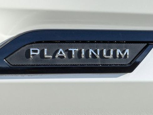 Used 2023 Toyota Sequoia Platinum image 6