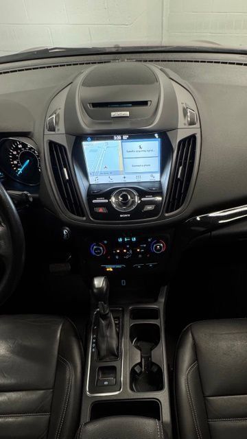 Used 2017 Ford Escape Titanium FWD image 16