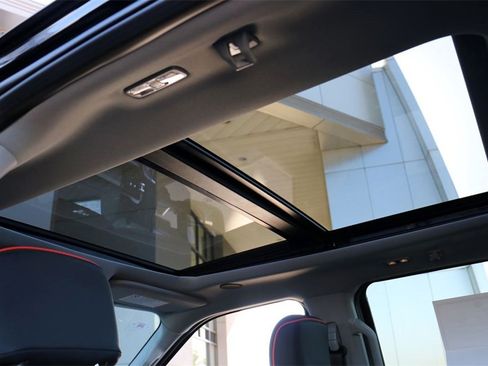 New 2026 Ford F250 Lariat w/ Black Appearance Package image 25