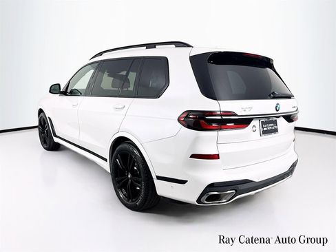 Certified 2024 BMW X7 xDrive40i w/ M Sport Package AWD/4WD image 5