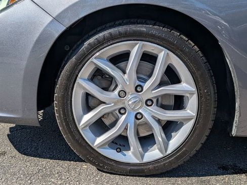 Used 2020 Acura ILX image 11