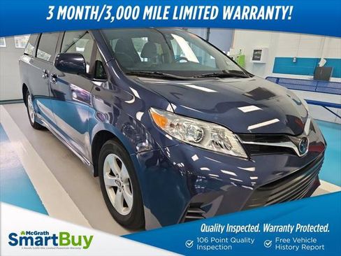 Certified 2020 Toyota Sienna LE FWD image 1