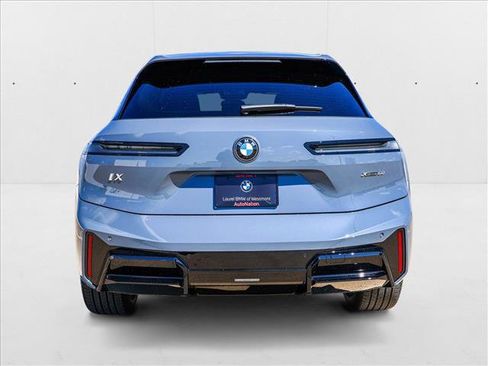 New 2026 BMW iX xDrive60 image 6