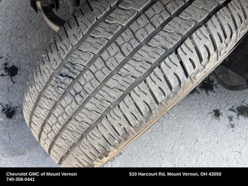 Used 2023 Jeep Wagoneer L Series II AWD/4WD image 30