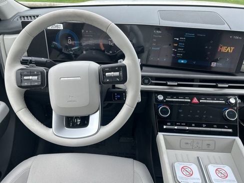 New 2026 Hyundai Santa Fe SE image 20