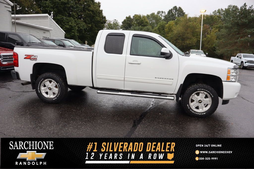 Used 2013 Chevrolet Silverado 1500 LTZ w/ LTZ Plus Package AWD/4WD image 1