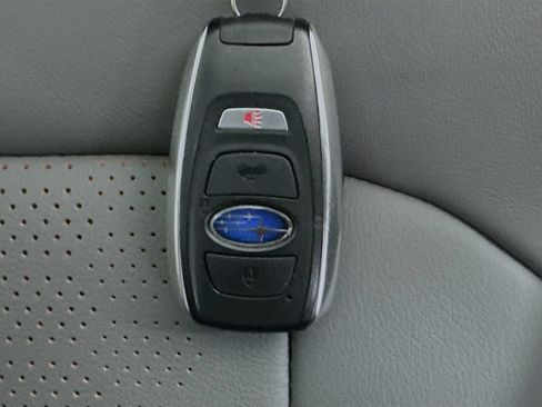 Used 2025 Subaru Crosstrek 2.5i Limited w/ Crosstrek Mirror Package AWD/4WD image 40