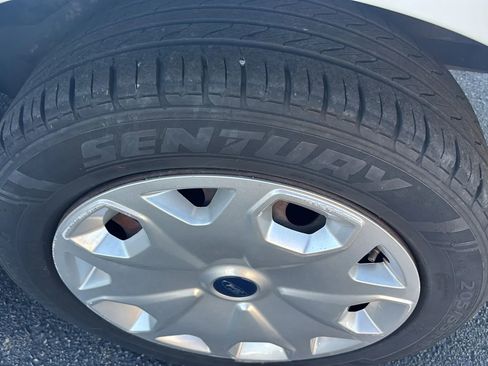 Used 2014 Ford Transit Connect XL image 28