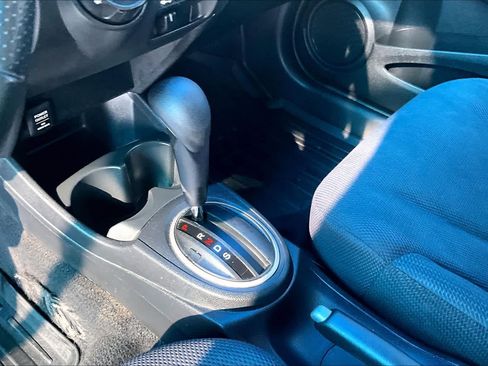 Used 2012 Honda Fit Sport image 16