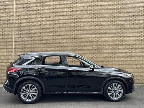 Used 2023 INFINITI QX50 Luxe AWD/4WD image 6