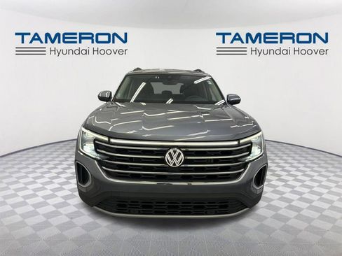 Used 2024 Volkswagen Atlas SE image 8